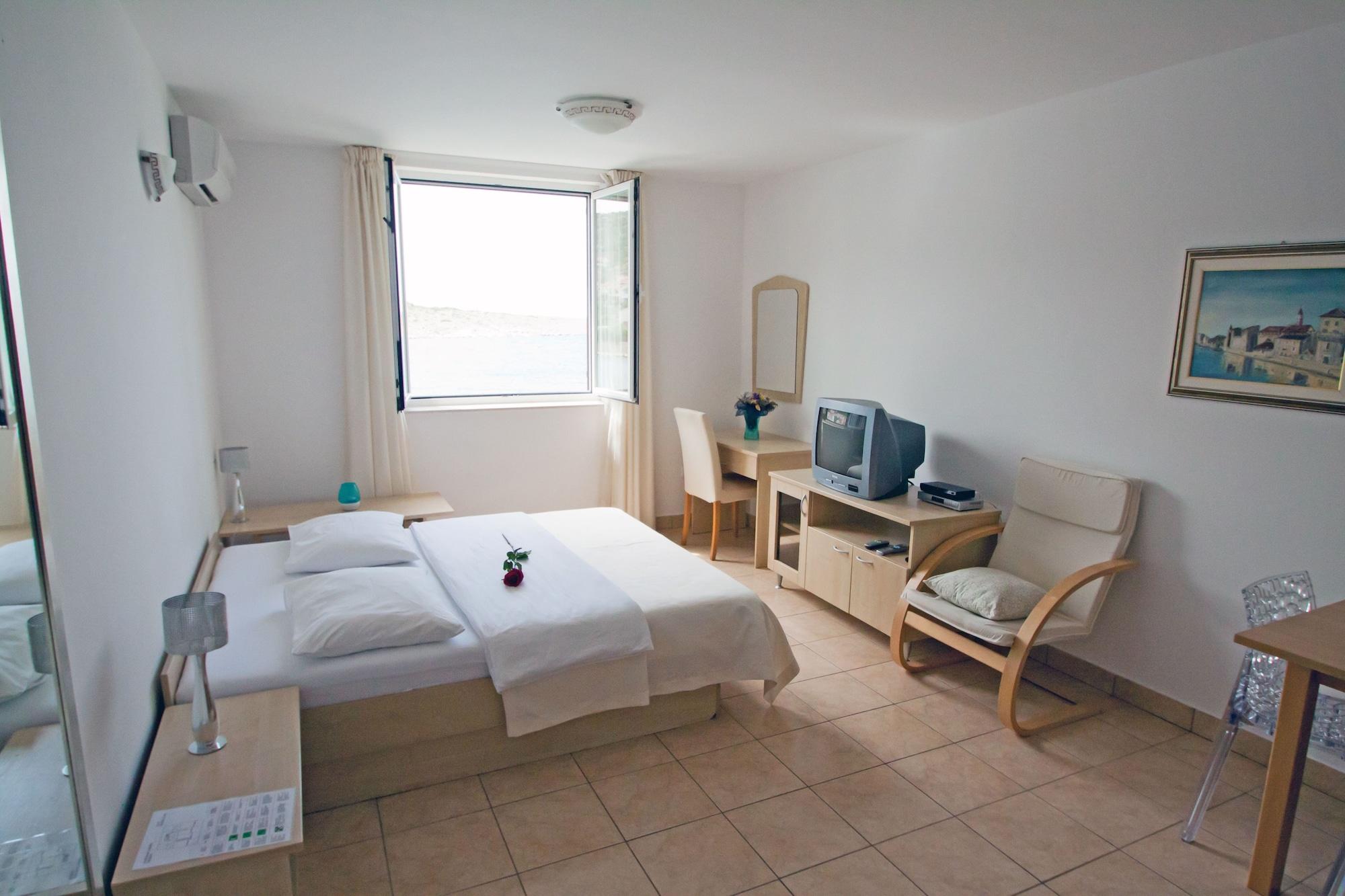 Tamarix Apartament *