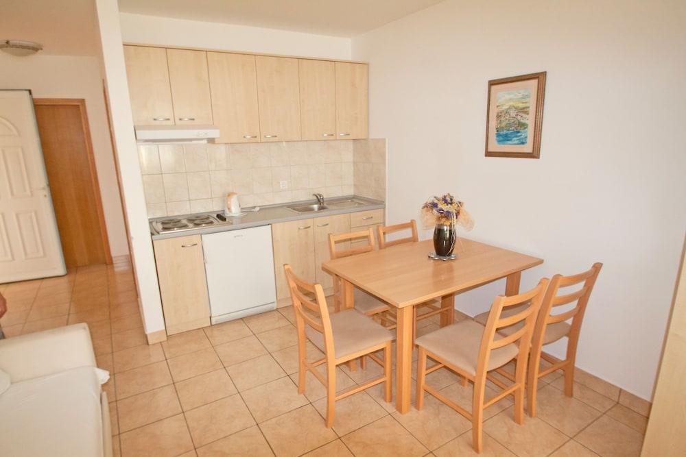 Apartament Tamarix Vinjerac